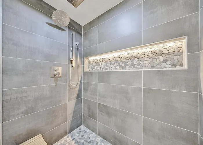 Modern Gem I 3br, Ensuites, Fenced, Sunsets Sun City West