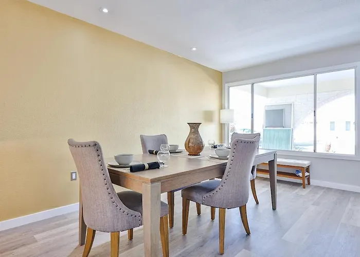 Holiday home Modern Gem I 3br, Ensuites, Fenced, Sunsets *